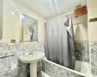 Resale - Apartment - Torrevieja - Centro