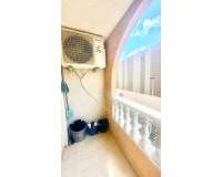 Resale - Apartment - Torrevieja - Centro