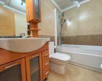 Resale - Apartment - Torrevieja - Centro