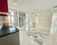 Resale - Apartment - Torrevieja - Centro