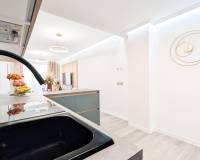 Resale - Apartment - Torrevieja - Centro