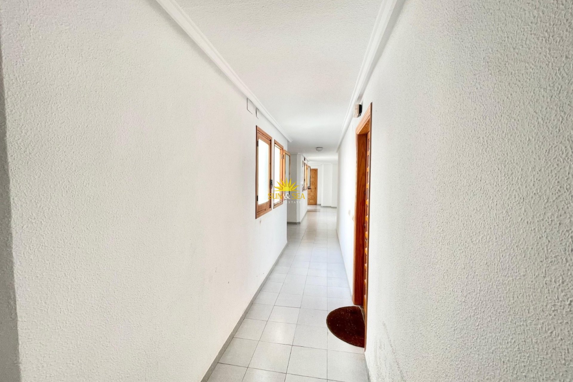 Resale - Apartment - Torrevieja - Centro