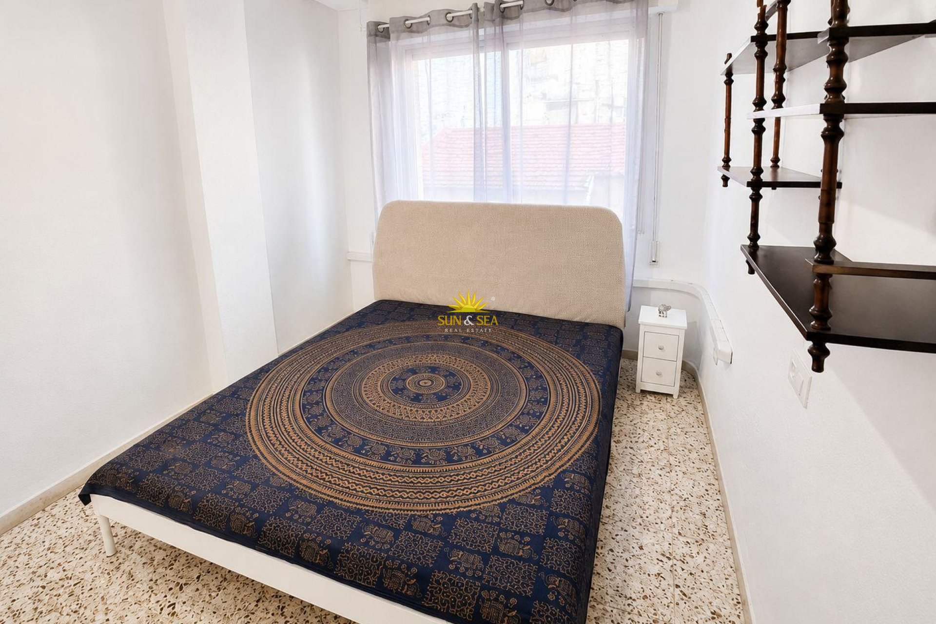 Resale - Apartment - Torrevieja - Centro