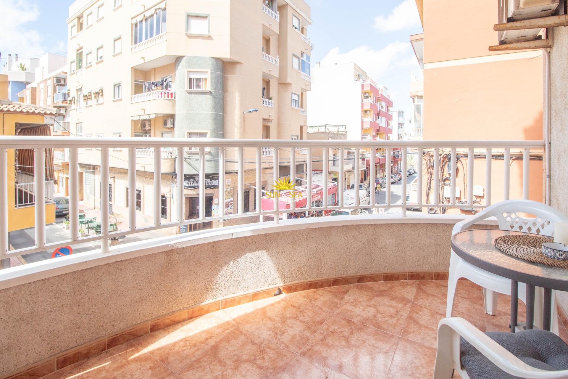 Resale - Apartment - Torrevieja - Centro