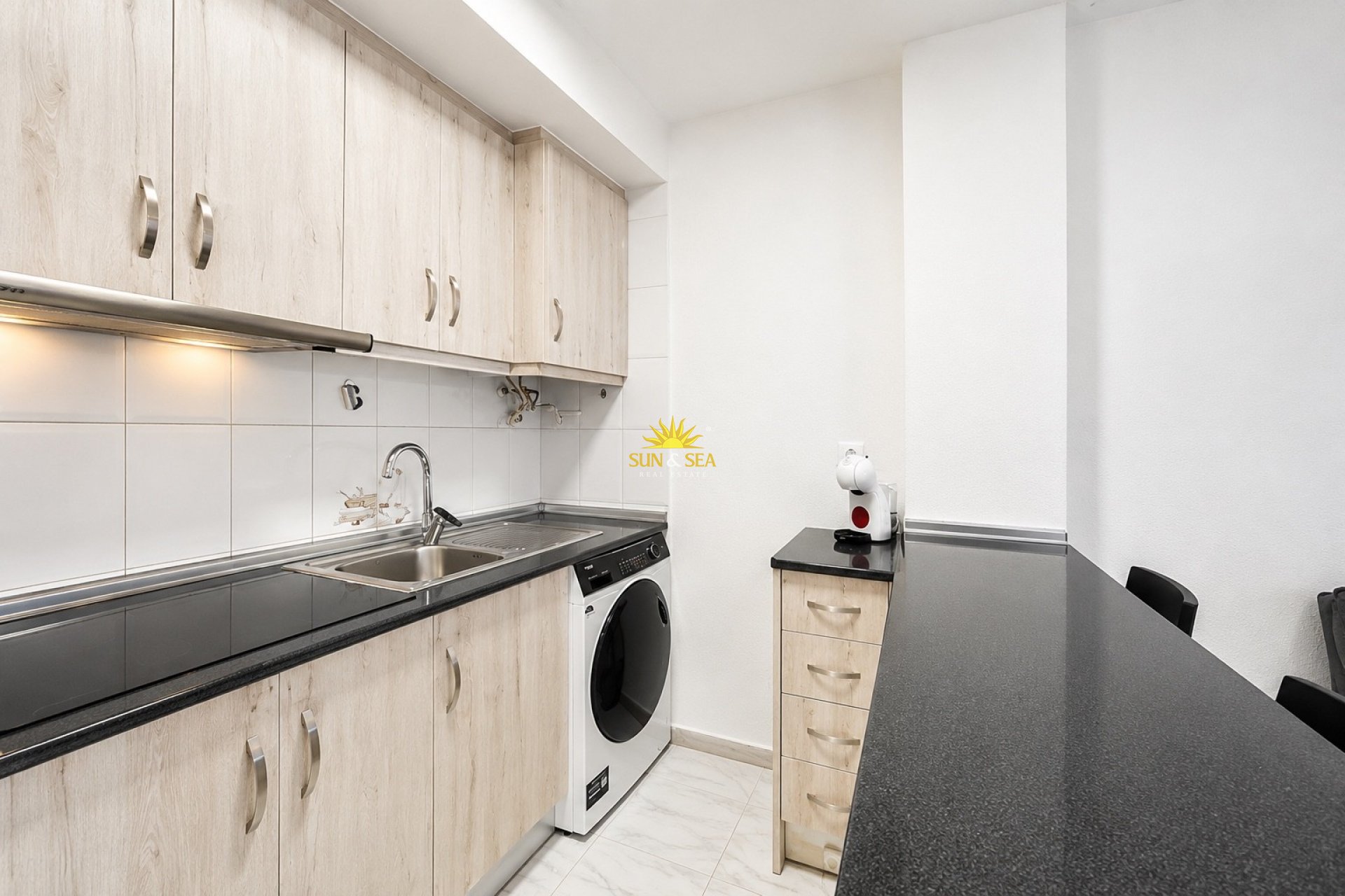 Resale - Apartment - Torrevieja - Centro