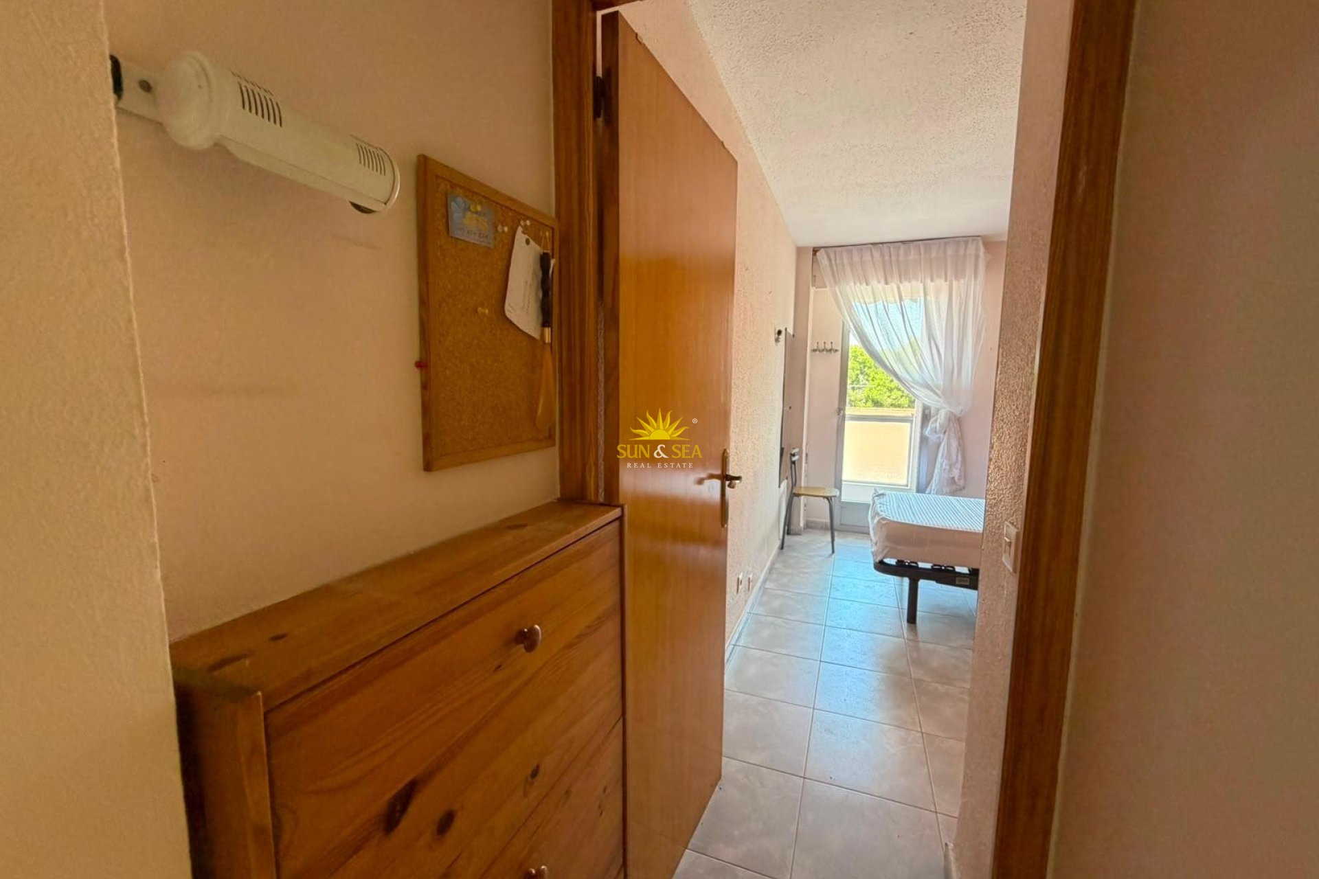 Resale - Apartment - Torrevieja - Centro
