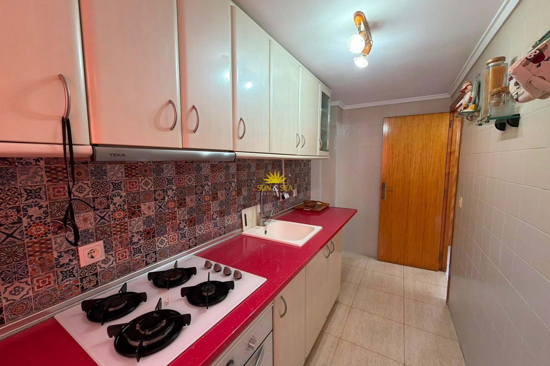 Resale - Apartment - Torrevieja - Centro
