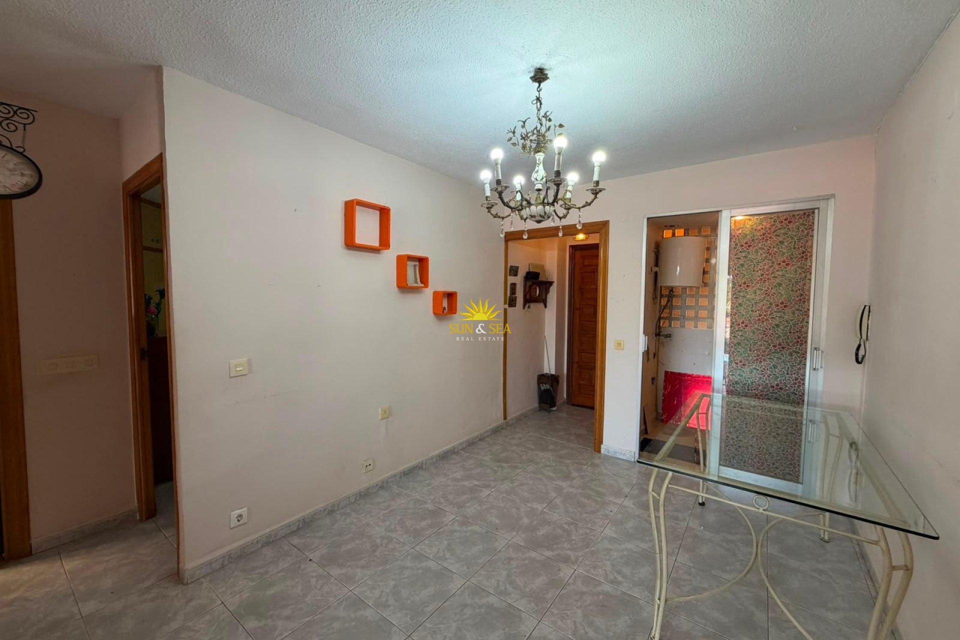 Resale - Apartment - Torrevieja - Centro