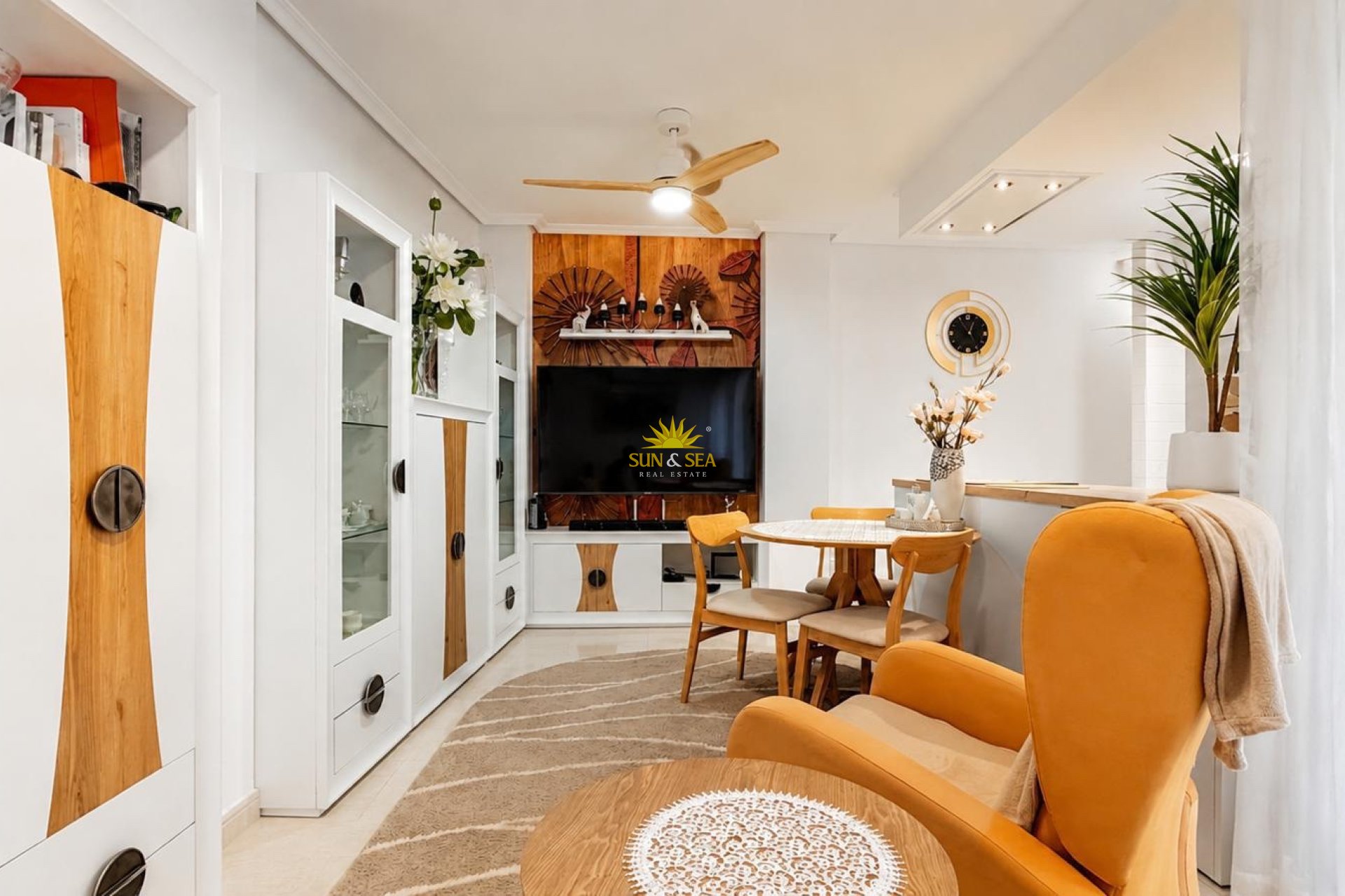 Resale - Apartment - Torrevieja - Centro