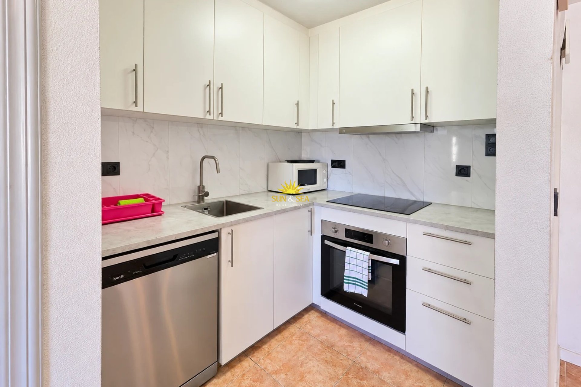 Resale - Apartment - Torrevieja - Centro