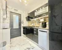 Resale - Apartment - Torrevieja - El acequión