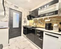 Resale - Apartment - Torrevieja - El acequión