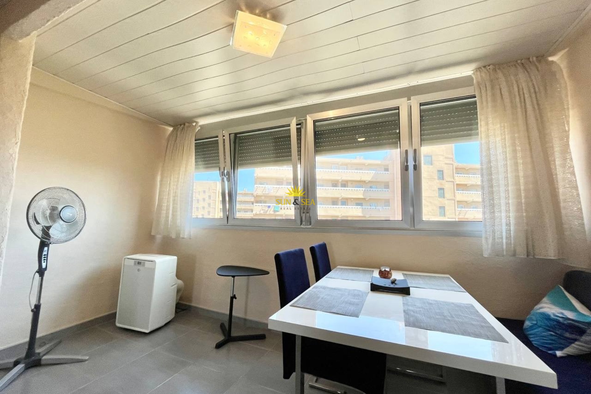Resale - Apartment - Torrevieja - La Mata