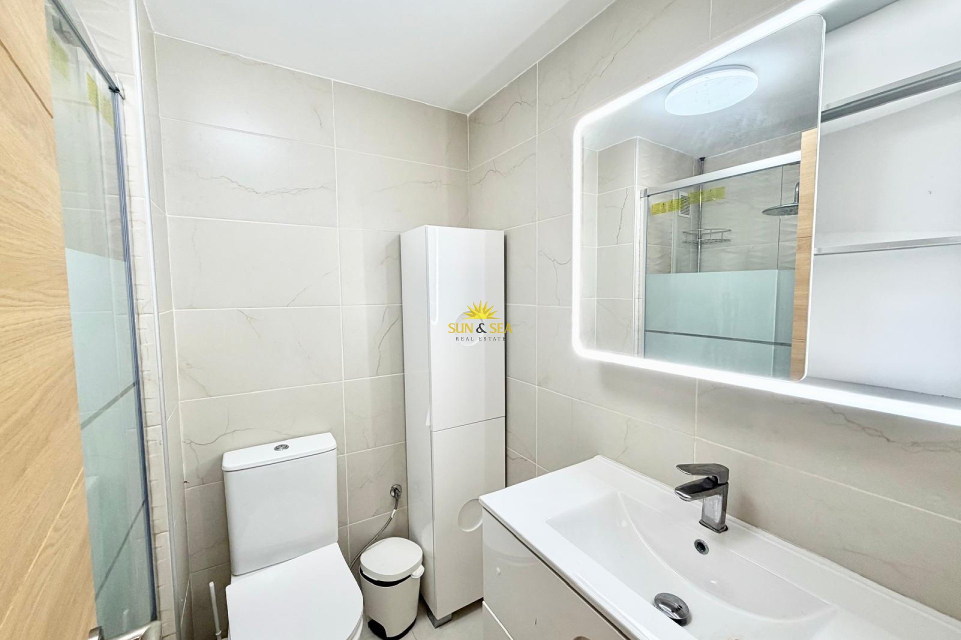 Resale - Apartment - Torrevieja - La Mata