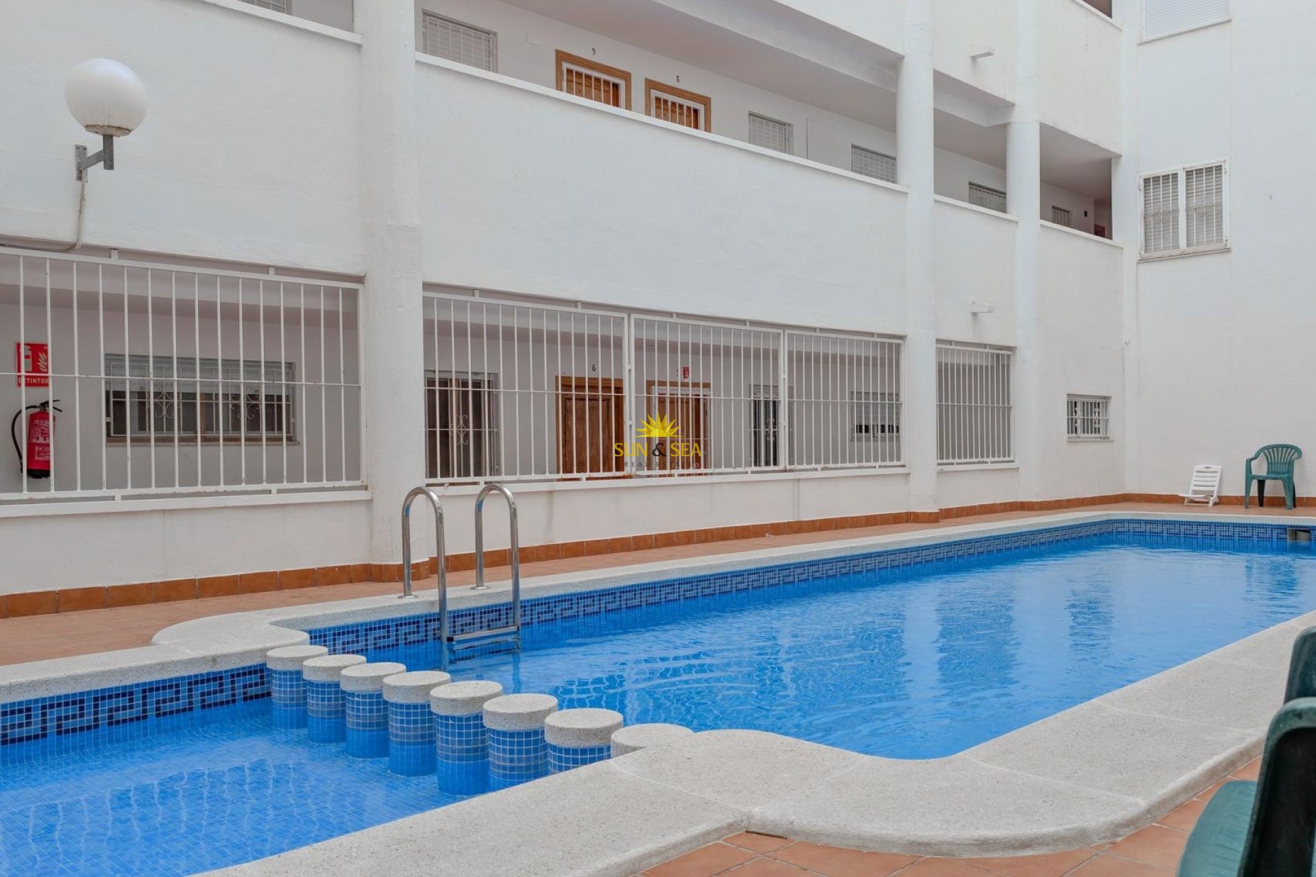 Resale - Apartment - Torrevieja - Parque de las Naciones