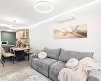 Resale - Apartment - Torrevieja - Parque de las Naciones