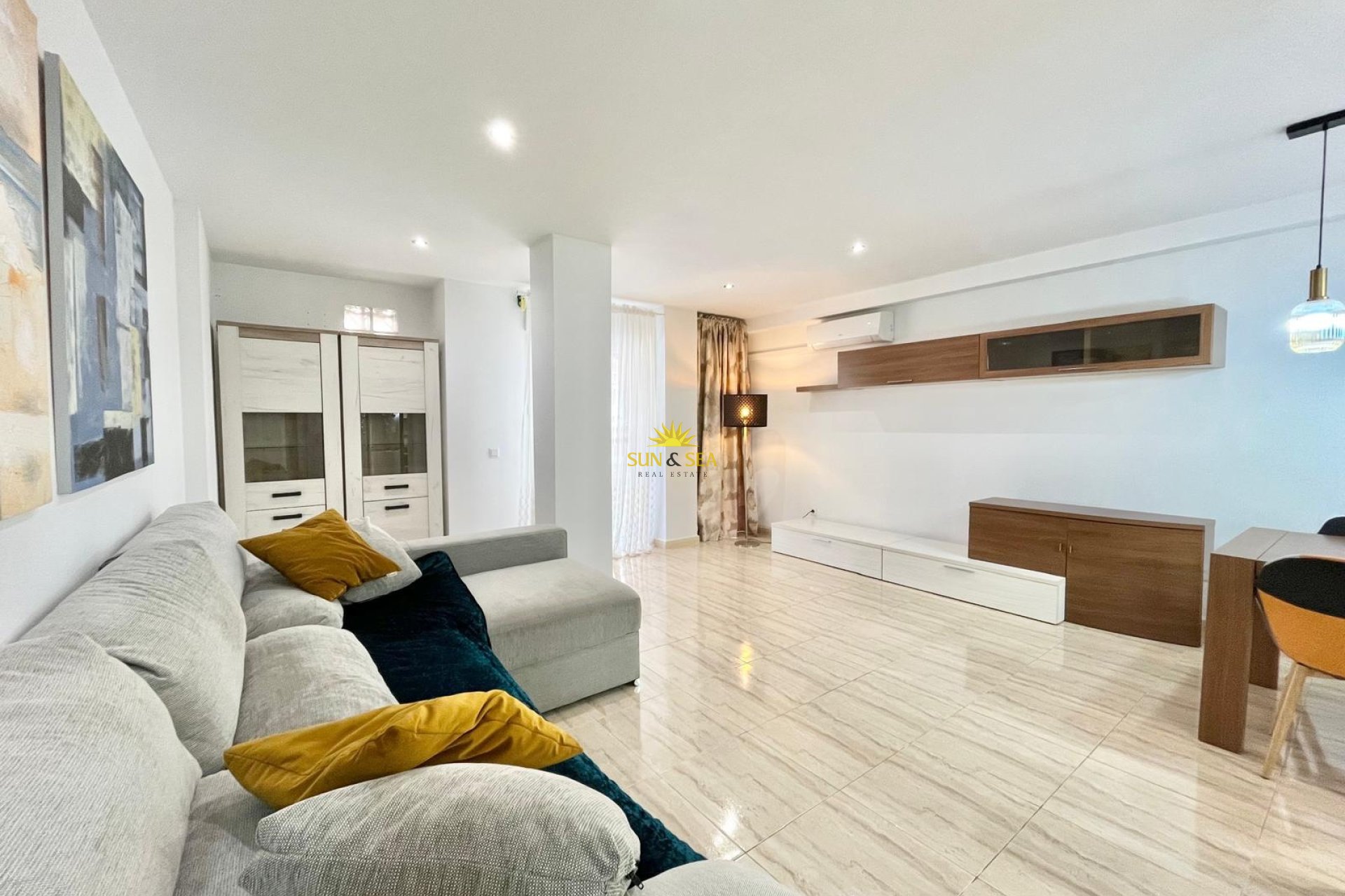 Resale - Apartment - Torrevieja - Playa de El Cura