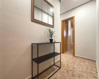 Resale - Apartment - Torrevieja - Playa de los locos