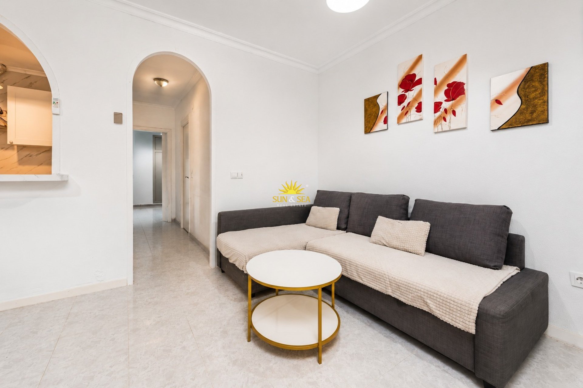 Resale - Apartment - Torrevieja - Playa de los Locos
