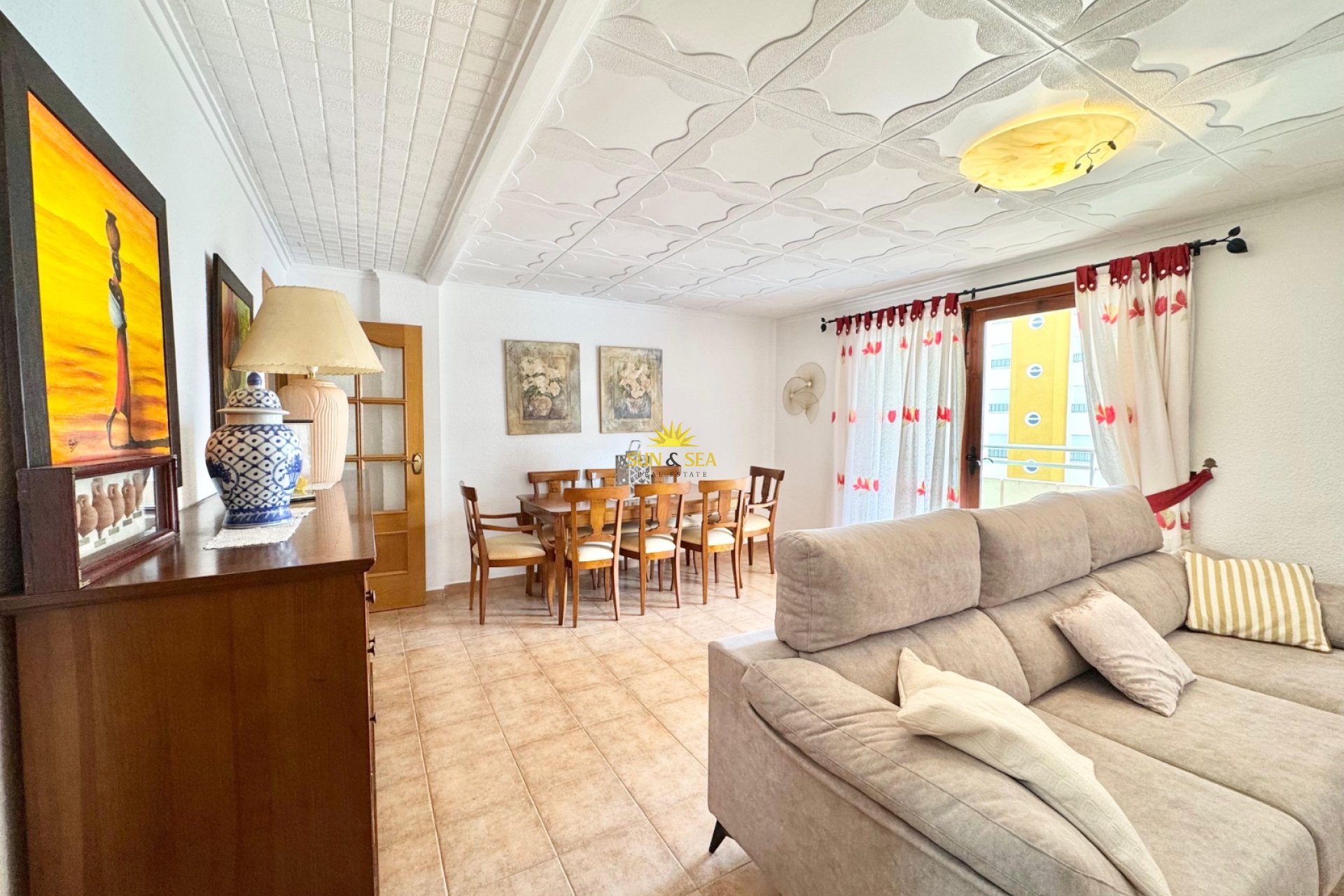 Resale - Apartment - Torrevieja - Playa del Acequión