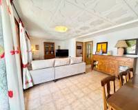 Resale - Apartment - Torrevieja - Playa del Acequión
