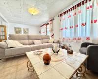 Resale - Apartment - Torrevieja - Playa del Acequión