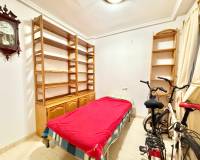 Resale - Apartment - Torrevieja - Playa del Acequión