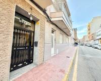 Resale - Apartment - Torrevieja - Playa del Acequión