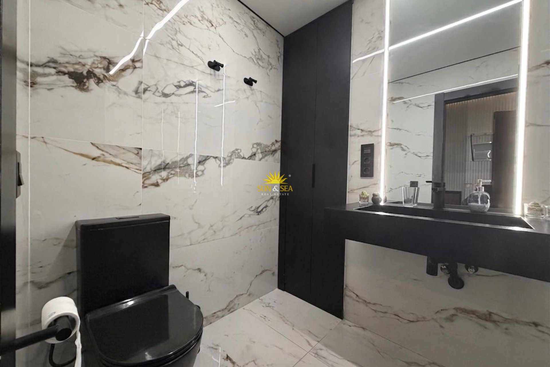 Resale - Apartment - Torrevieja - Playa del Cura