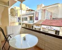 Resale - Apartment - Torrevieja - Puerto de Torrevieja