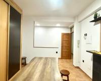 Resale - Apartment - Torrevieja - Puerto de Torrevieja