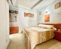 Resale - Apartment - Torrevieja - Torre del moro