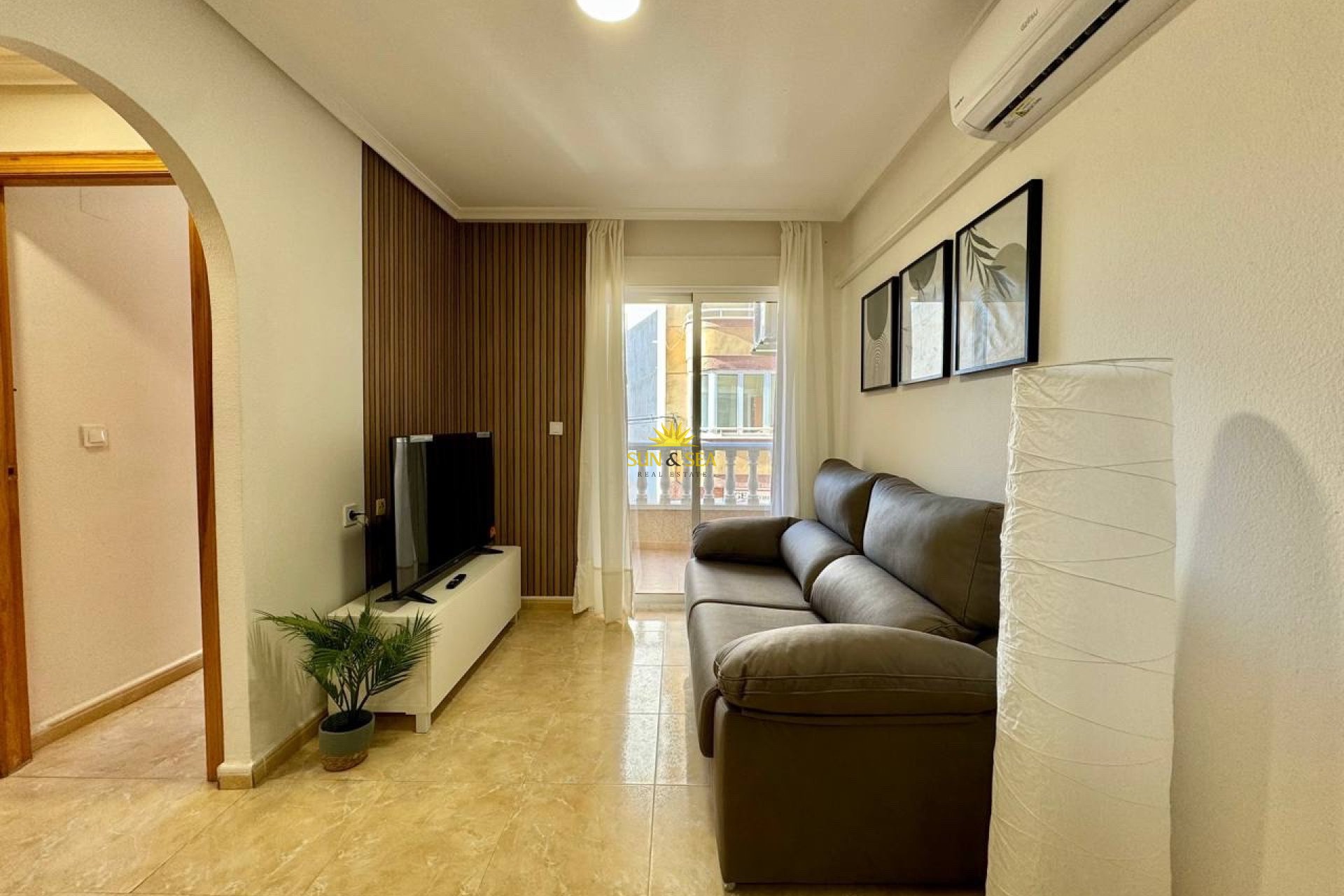 Resale - Apartment - Torrevieja - torrevieja