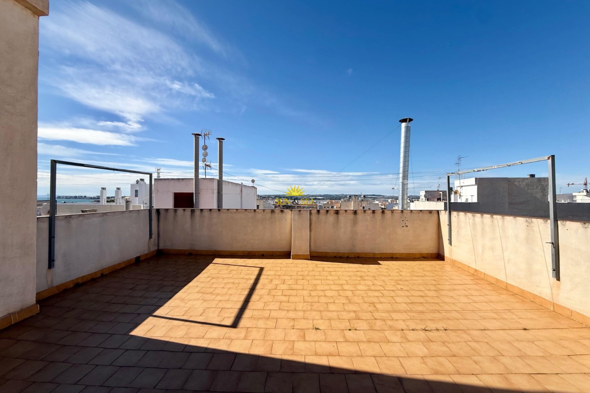 Resale - Apartment - Torrevieja - torrevieja