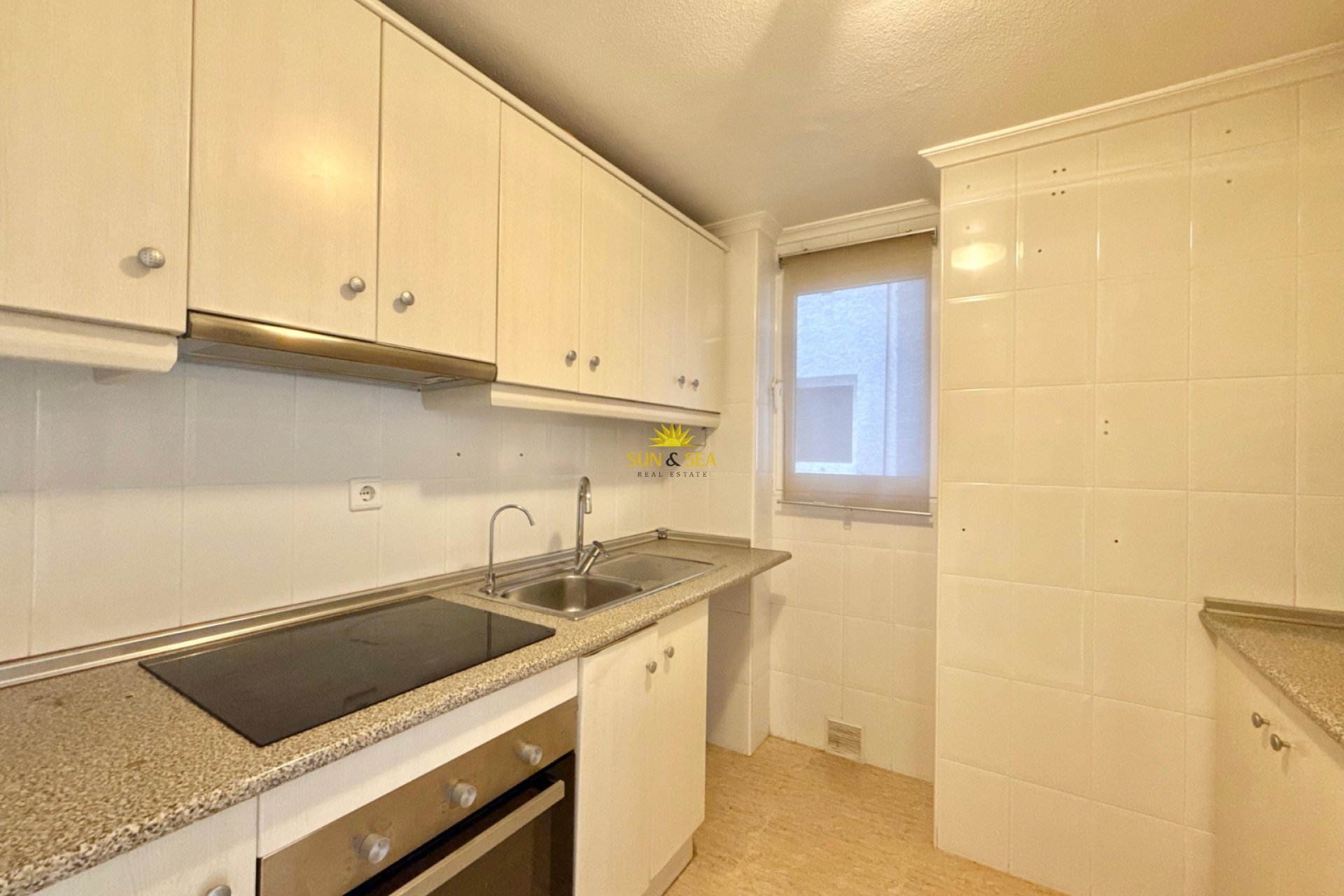 Resale - Apartment - Torrevieja - torrevieja