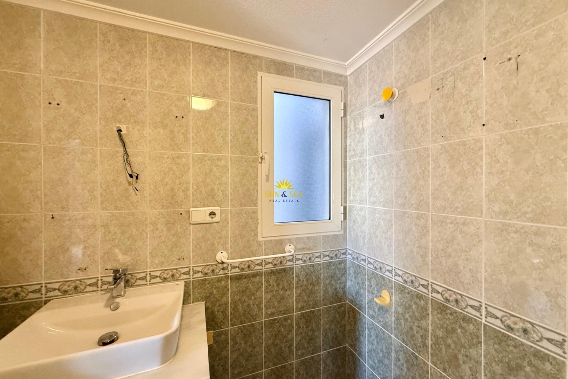 Resale - Apartment - Torrevieja - torrevieja
