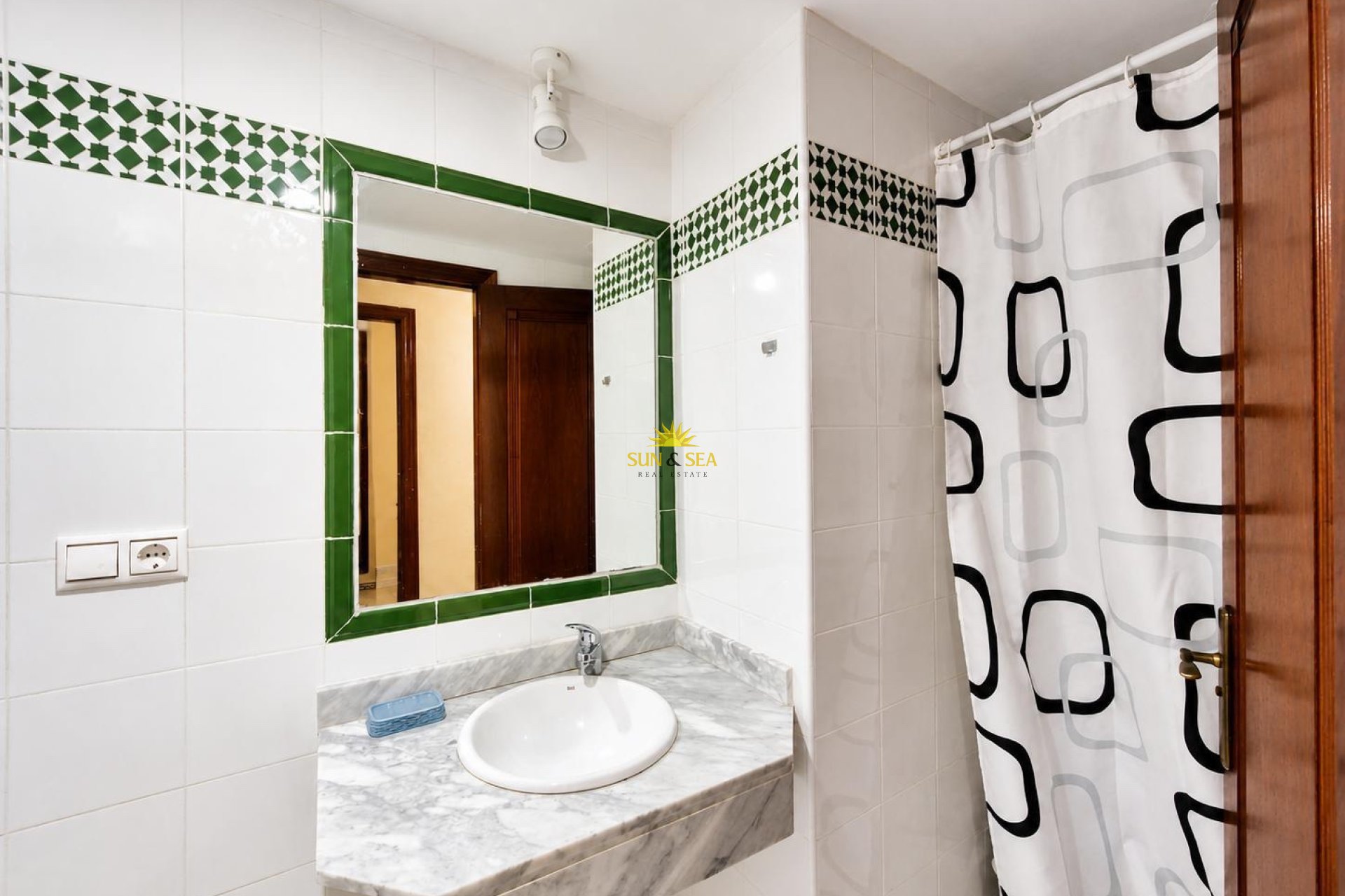 Resale - Apartment - Torrevieja - torrevieja