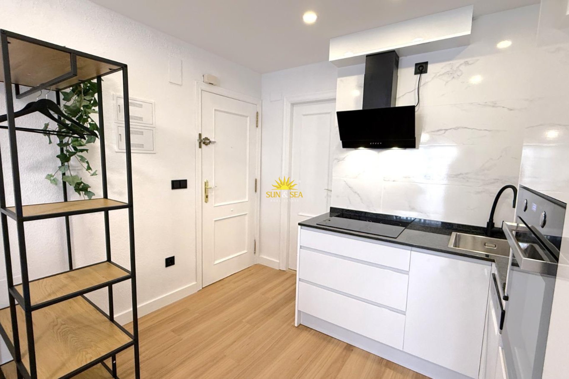 Resale - Apartment - Torrevieja - torrevieja