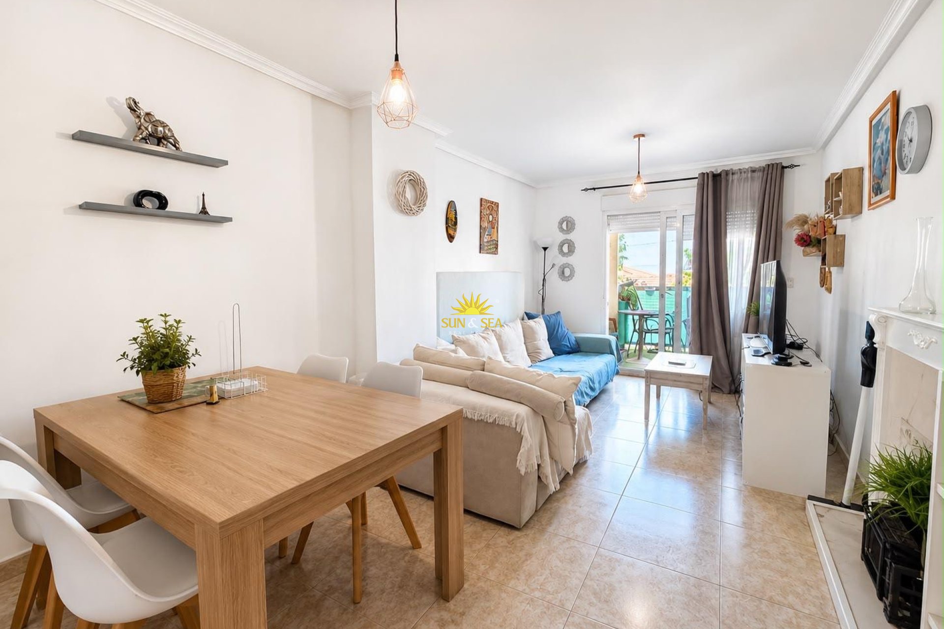 Resale - Apartment - Torrevieja - torrevieja