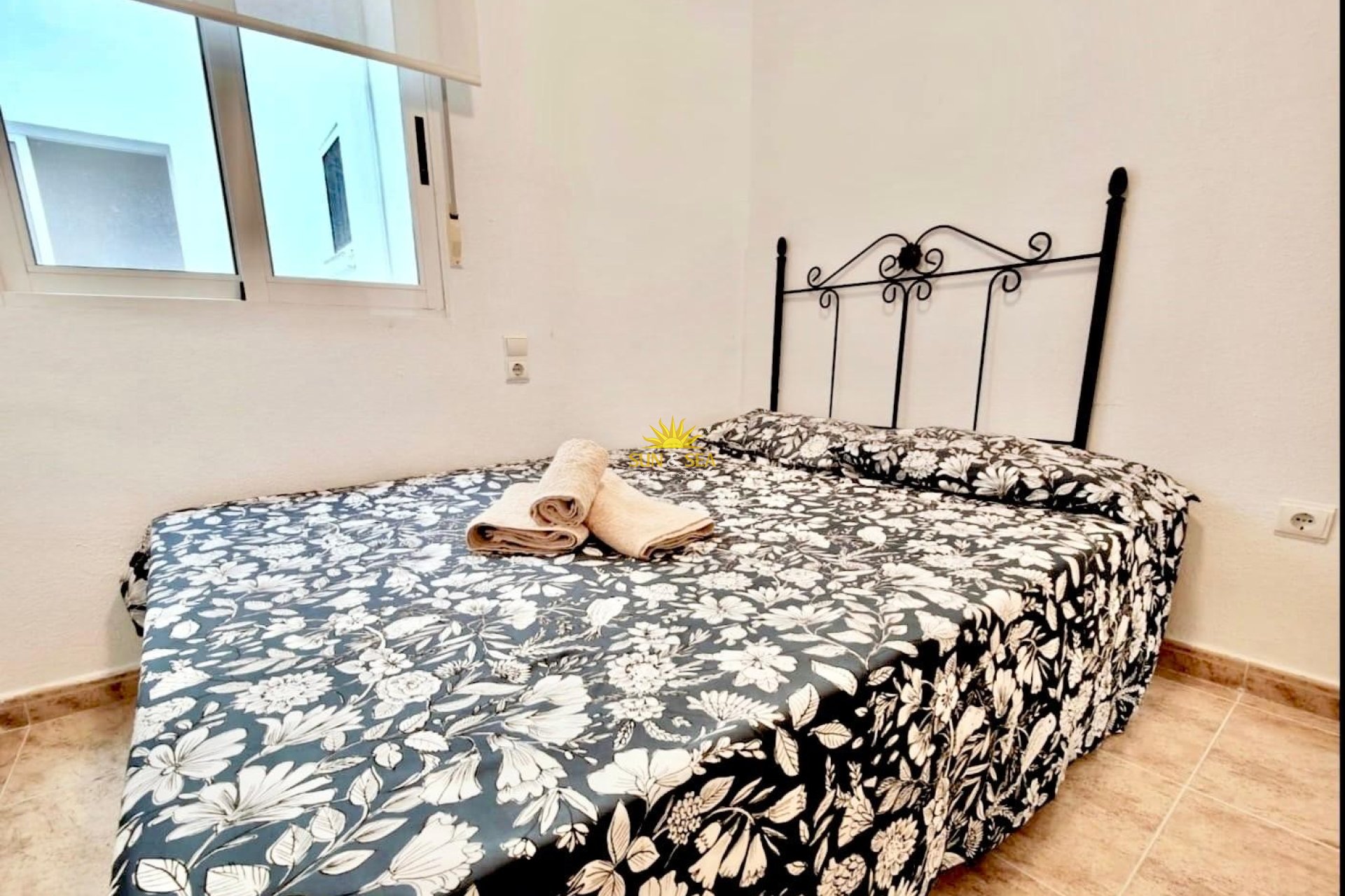 Resale - Apartment - Torrevieja - torrevieja