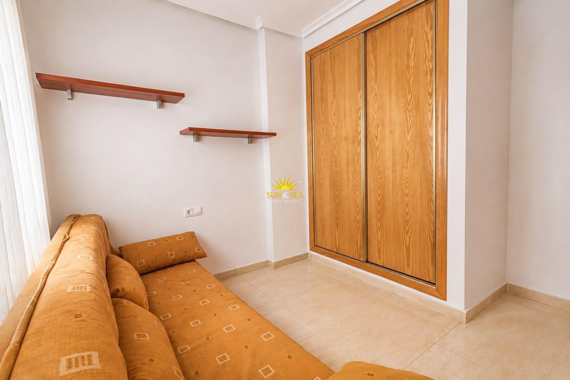 Resale - Apartment - Torrevieja - torrevieja