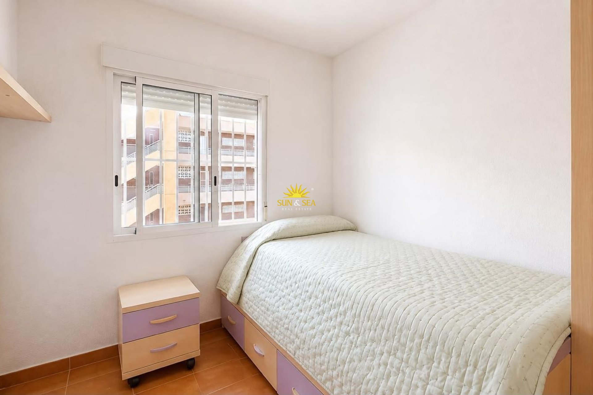 Resale - Apartment - Torrevieja - torrevieja