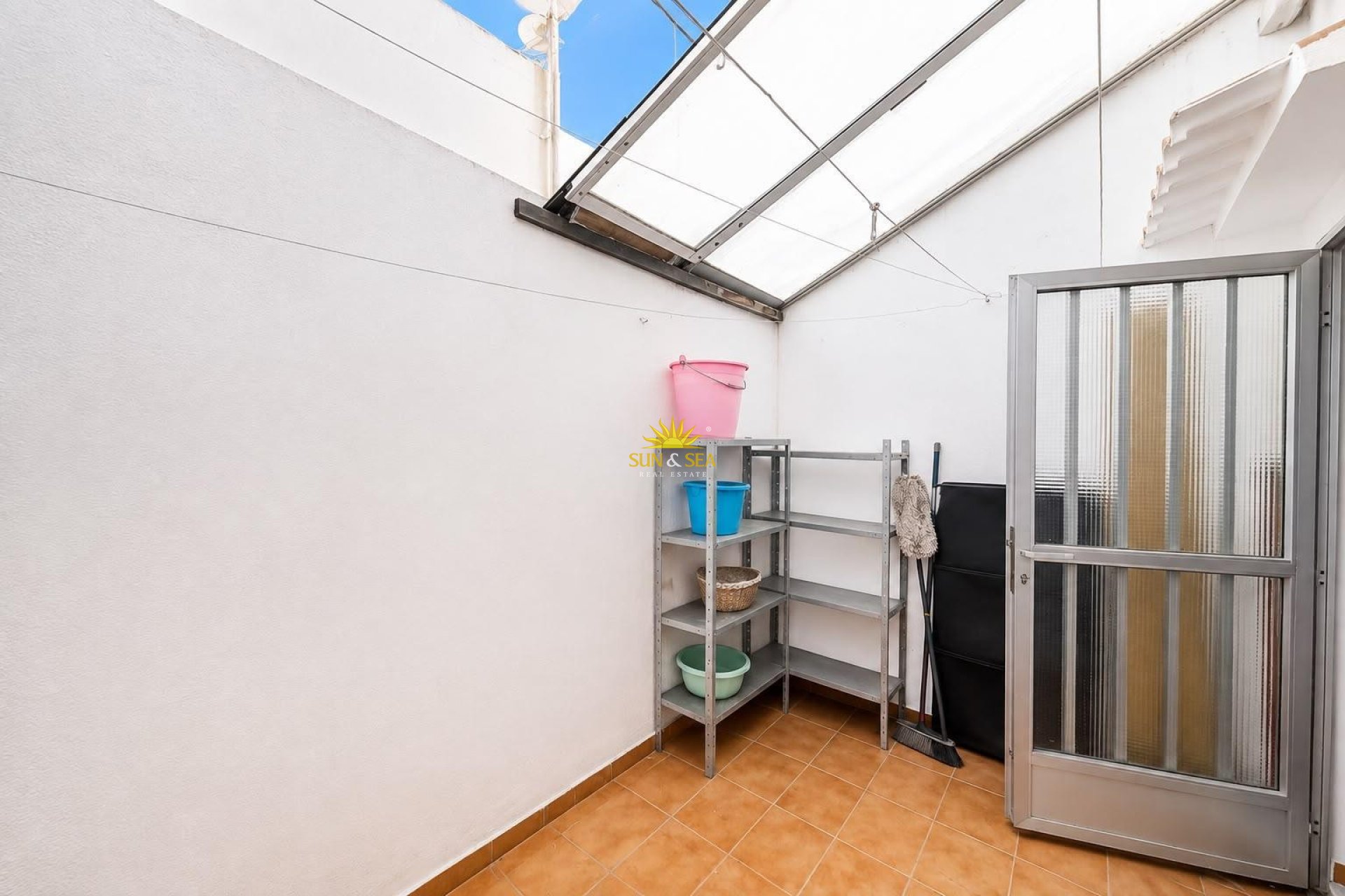 Resale - Apartment - Torrevieja - torrevieja
