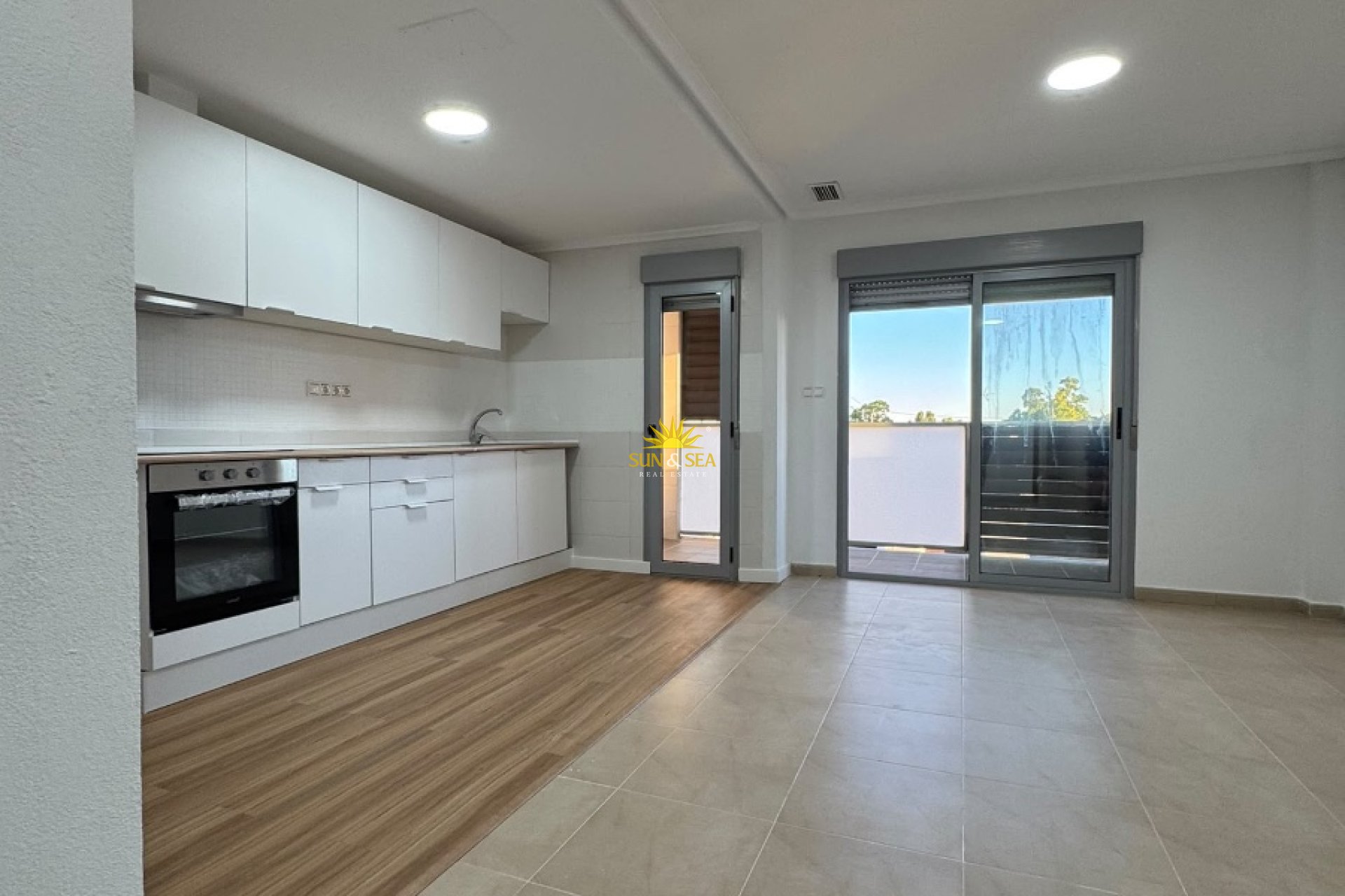 Resale - Apartment - Torrevieja - torrevieja