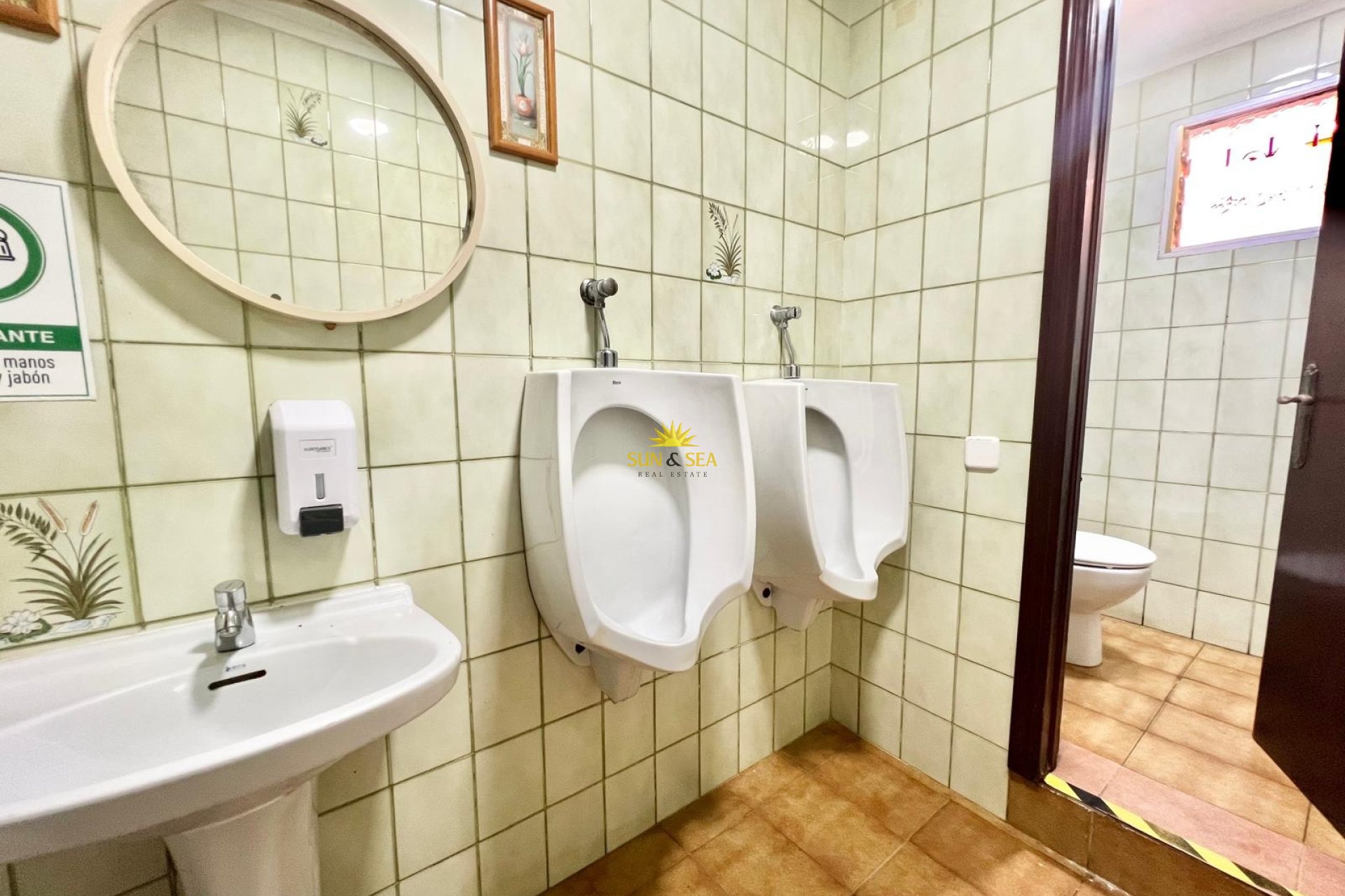 Resale - Commercial - Cartagena - La Manga Del Mar Menor