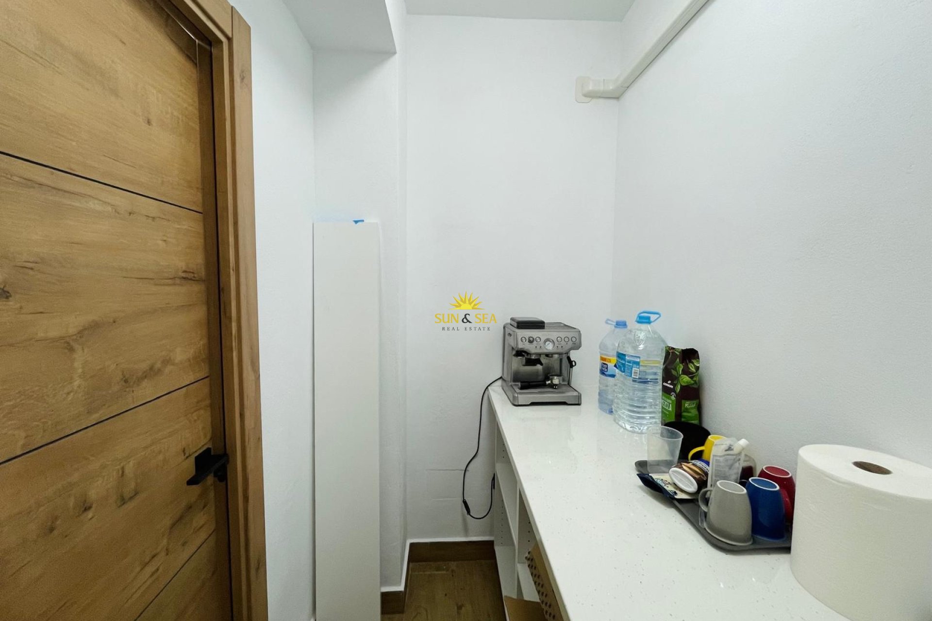 Resale - Commercial - Guardamar del Segura - Guardamar