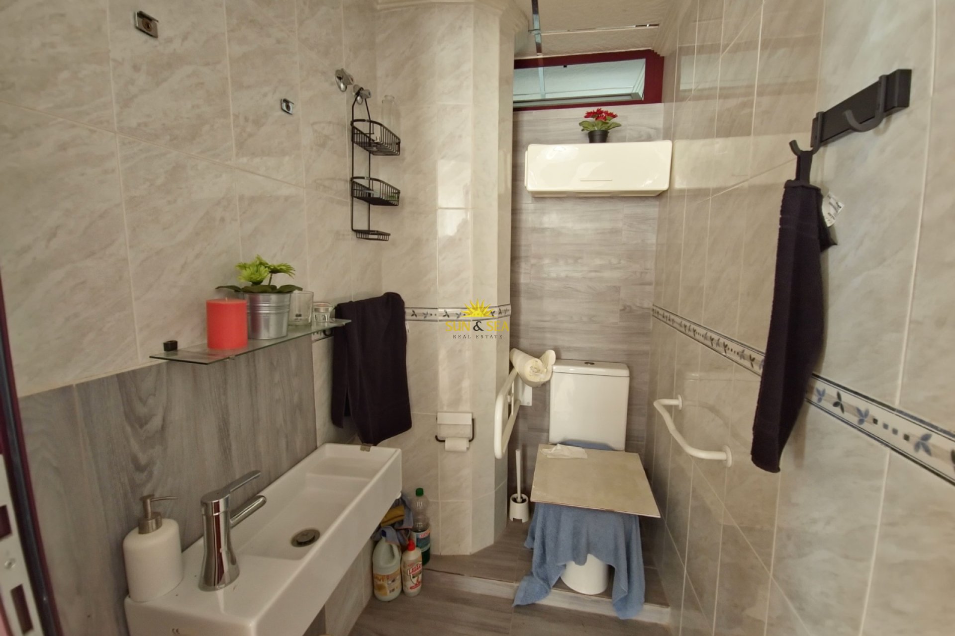 Resale - Commercial - Orihuela