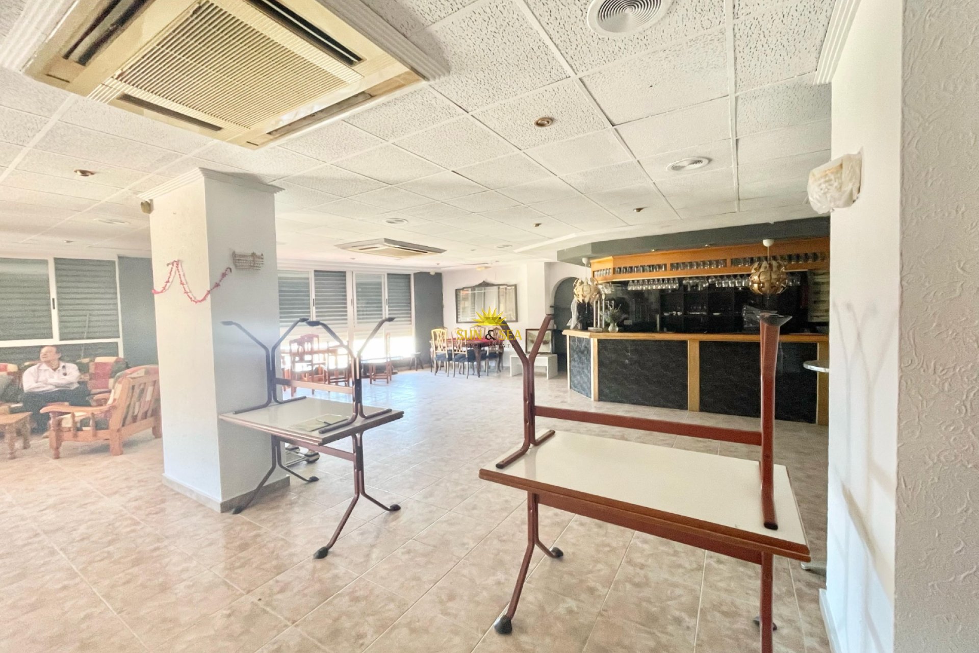 Resale - Commercial - Torrevieja - Acequion