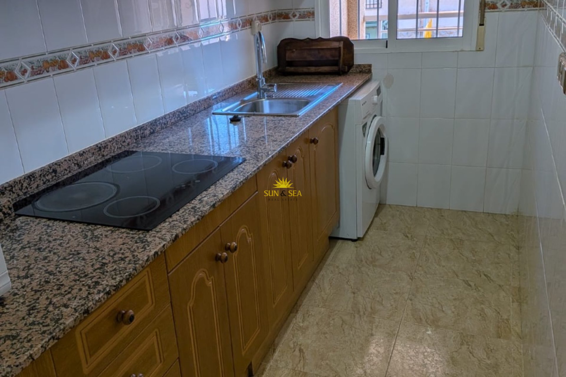 Resale - Ground Floor - Montesinos