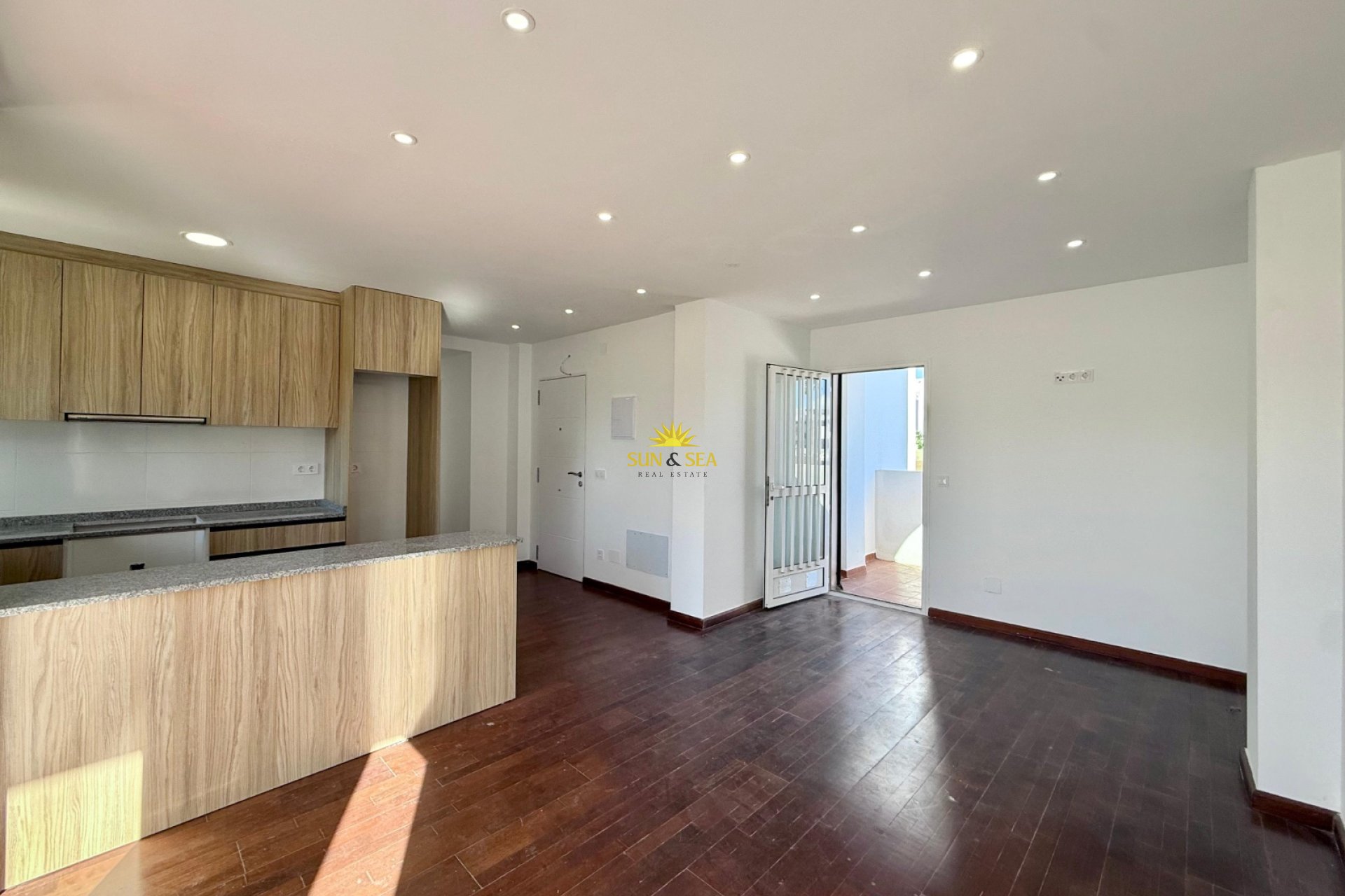Resale - Ground Floor - Orihuela Costa - Punta Prima